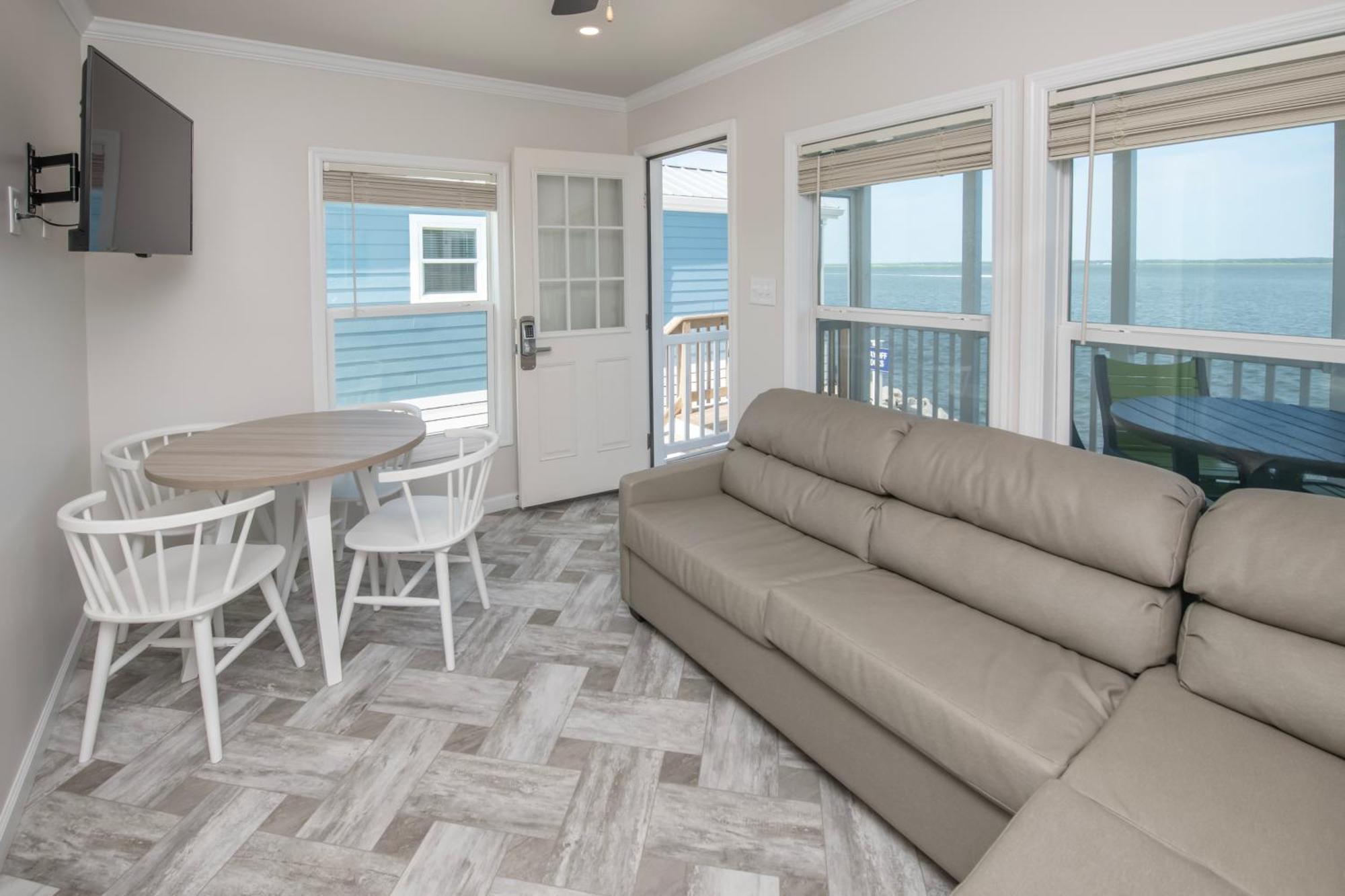 Blufin Bungalows & Marina Chincoteague Pokoj fotografie